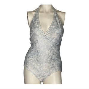 Carmen Marc Valvo Glittery Blue/White Sz 10